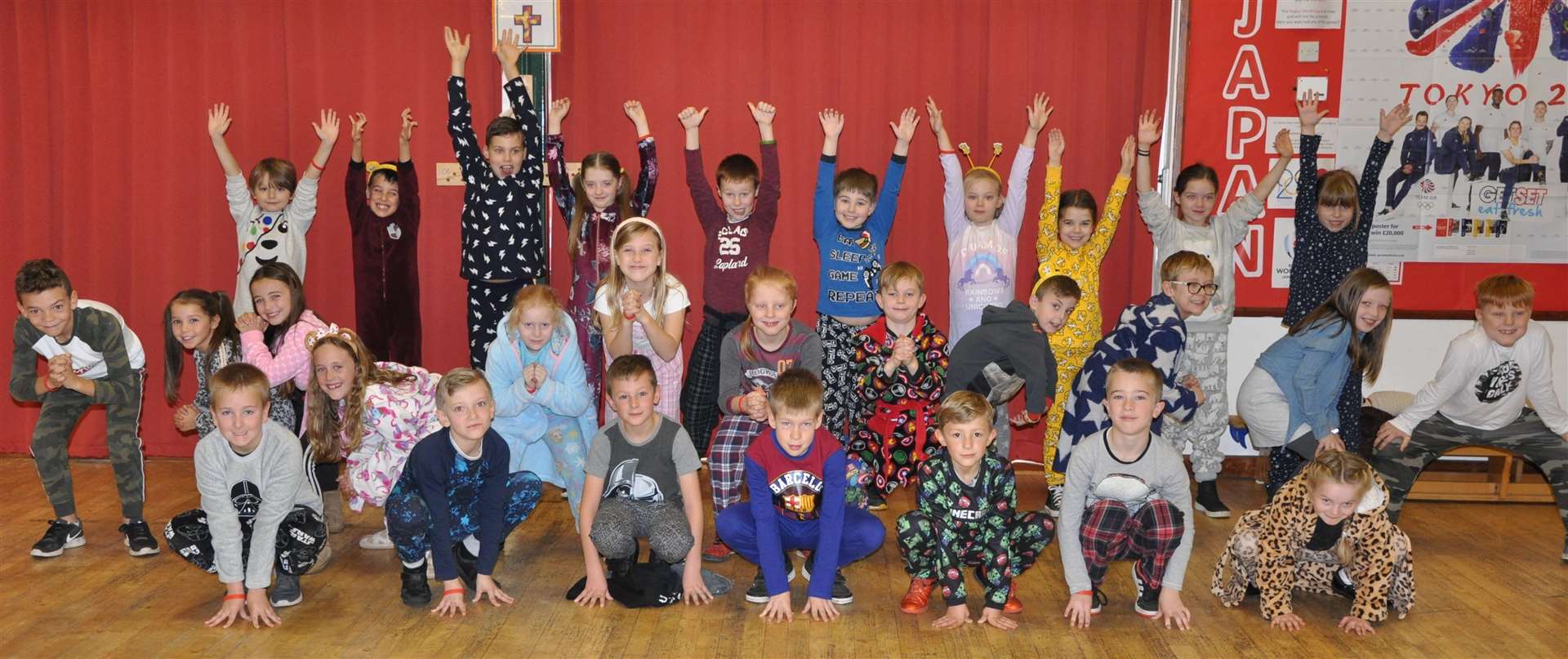 Youngsters from Long Melford Primary School took part in a fundraiser for Children in Need. (21993492)