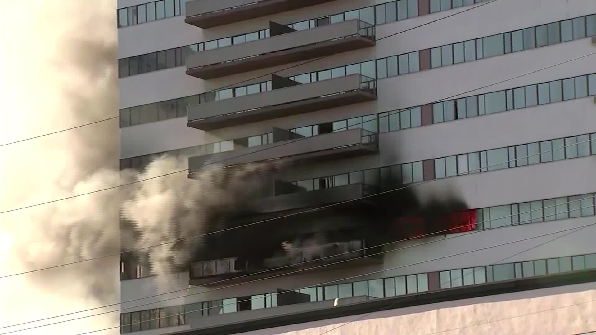 Thumbnail for the video titled "2 critically injured in Los Angeles high-rise apartment fire"