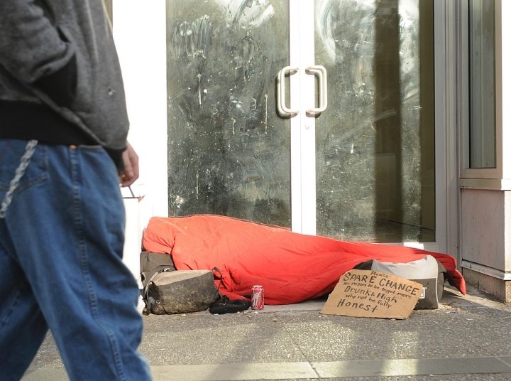 Coquitlam teens sleep out doors for homeless youth – The Tri-City News