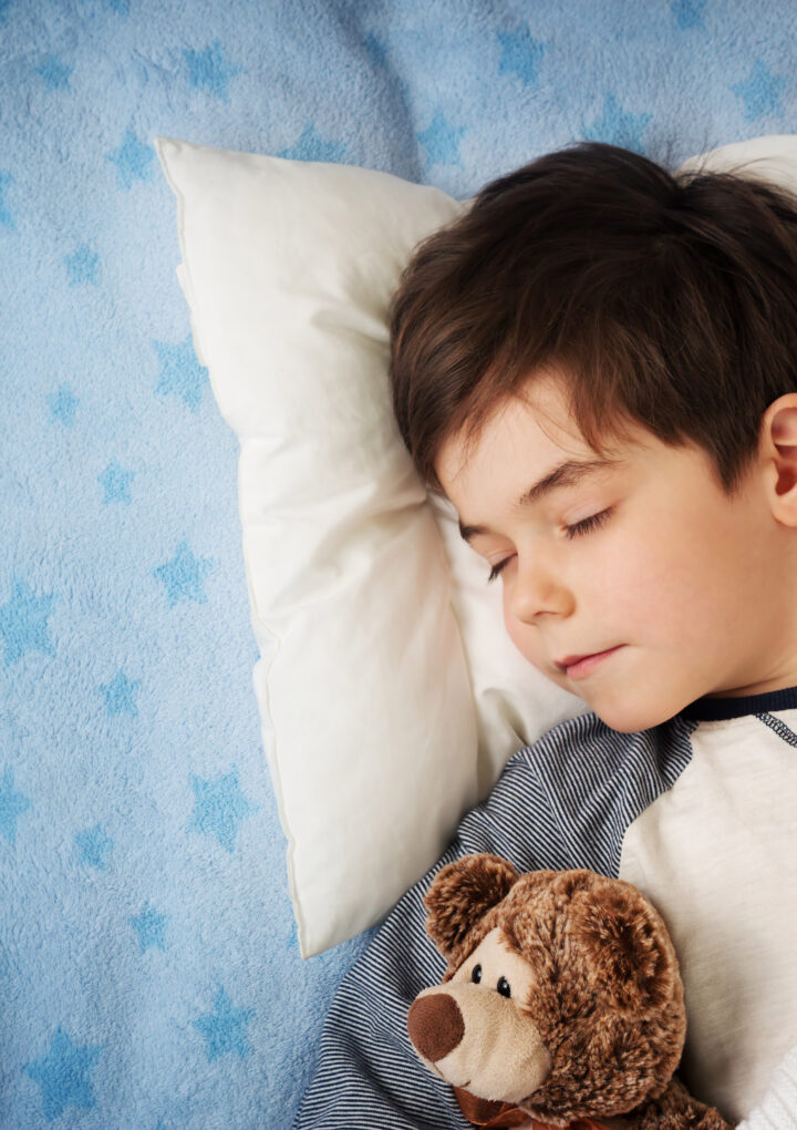 Feed your kids tuna and do the hoovering if you want them to get a good night’s sleep – slumber expert offers – The Sun